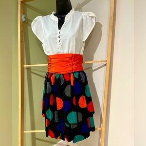 SOLD 100% silk Vintage 80’s fun skirt with belt